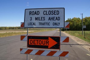 41_15_13---Road-Closed-Detour-Sign_web